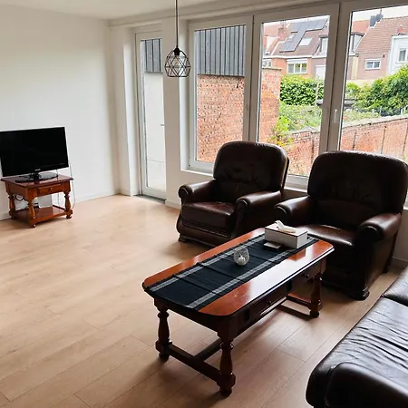 Woning In Schoten, Antwerp